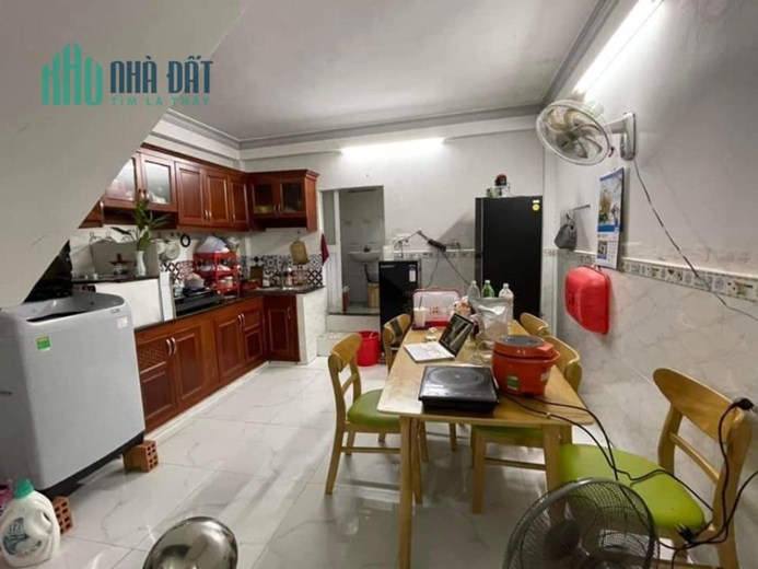 bán nhà hxh khu kiều đàm 40m2 3 tầng 5pn 5wc chính chủ