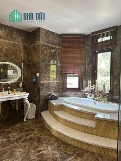 SIÊU PHẨM DINH THỰ, HƯƠNG LỘ 2, BÌNH TÂN, đường 7m, 341m2, Ngang 29m, 5 Tầng, chỉ 38tỷ