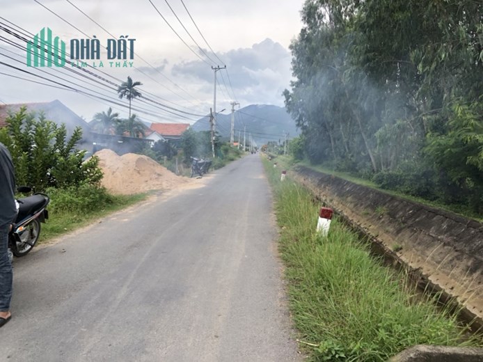 Bán lô đất mặt tiền DT7 Thôn Ninh Điền xã Ninh Thọ thị xã Ninh Hòa Nam Vân Phong