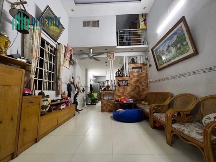 Nhà đẹp - Móng băng - Hẻm nhựa 4 mét - Lê Văn Khương-Hiệp Thành - Q.12 -Gấp bán 2 tỷ 95.