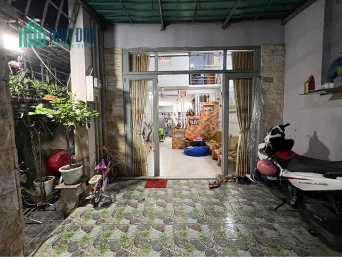 Nhà đẹp - Móng băng - Hẻm nhựa 4 mét - Lê Văn Khương-Hiệp Thành - Q.12 -Gấp bán 2 tỷ 95.