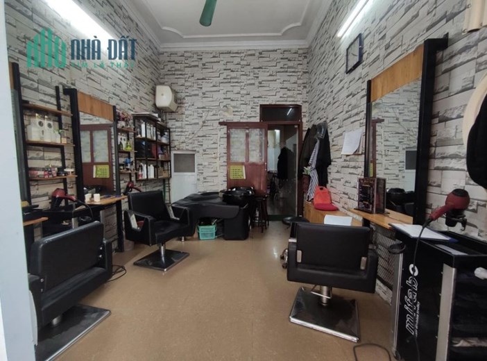 Lô góc, vỉa hè, kinh doanh, ô tô tránh, 50m ra Mặt phố la Thành - 0866133996