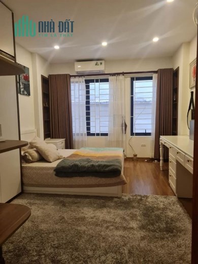 Lô góc, vỉa hè, kinh doanh, ô tô tránh, 50m ra Mặt phố la Thành - 0866133996