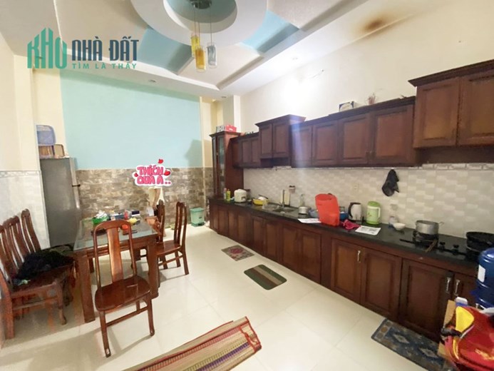 MẶT TIỀN HẺM 8M - Ô TÔ TRÁNH THÔNG - LÂM THỊ HỐ GẦN BỆNH VIỆN Q12 - 3 TẦNG BTCT, 4 PN. HƠN 5 TỶ.