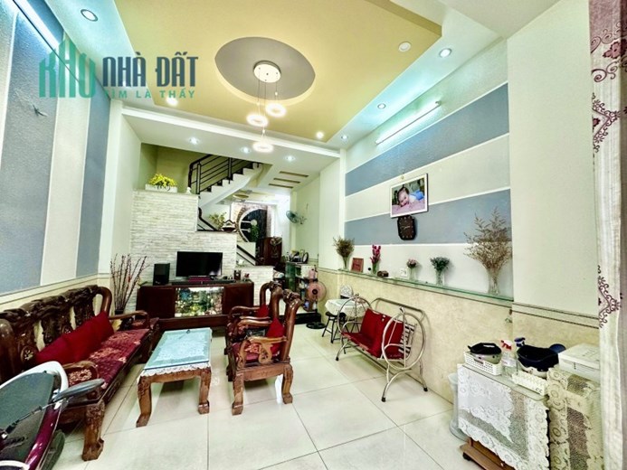 Nhà Bình Tân Đường Lê Văn Quới, 5 Tầng Mới Đẹp, Hẻm xe con, Rẻ Bèo Chỉ 5 Tỷ