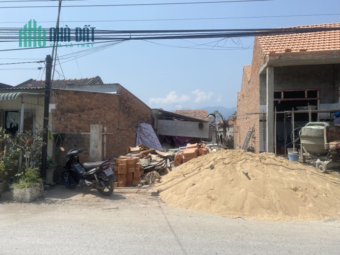 Đất mặt tiền đường Núi Sầm phường Ninh Giang
