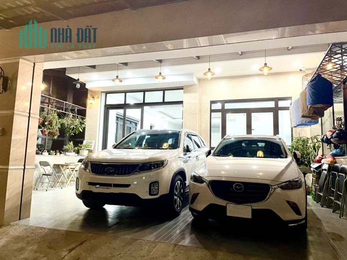 Khách Sạn 14P View Nhà Đèn - Hùng Vương P11 - Đà Lạt