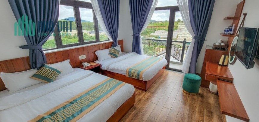 Khách Sạn 14P View Nhà Đèn - Hùng Vương P11 - Đà Lạt
