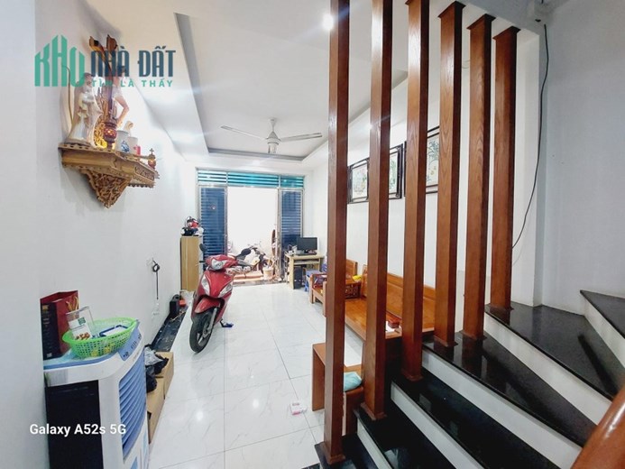 Nhà Tả Thanh Oai 2,7 tỷ - Nhà Đẹp 36m2x4 Tầng Ở Luôn - Sát Phố