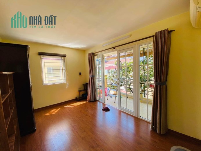 Bán nhà Hồ Đắc Di, Đống Đa lô góc, nhà đẹp full nội thất, ở ngay giá 5,6 tỷ.