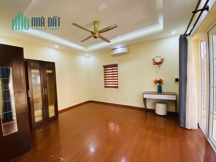 Bán nhà Hồ Đắc Di, Đống Đa lô góc, nhà đẹp full nội thất, ở ngay giá 5,6 tỷ.