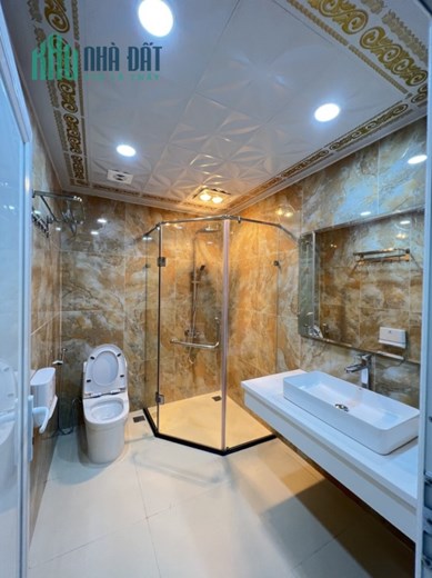 NGÕ THÔNG 1 NHÀ RA PHỐ Thái Hà, Đống Đa, NHÀ ĐẸP Ở NGAY, 40m2 x 5T, 5.5 TỶ LH 0966037496