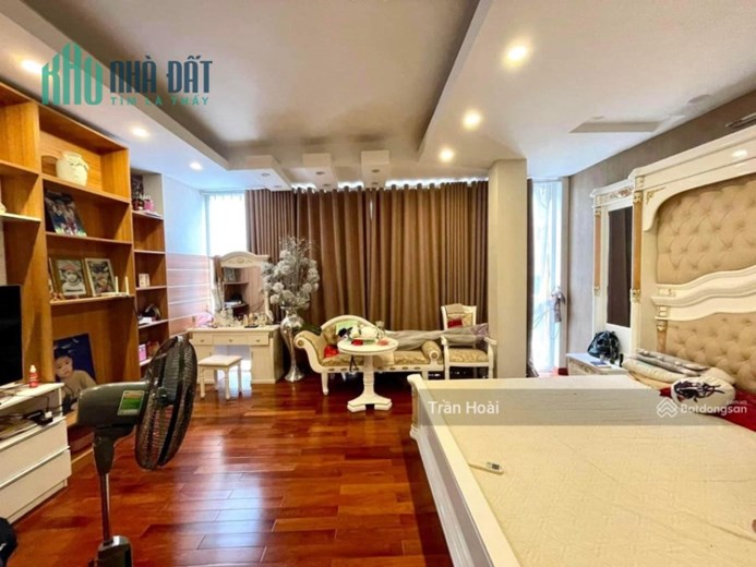 SIÊU ĐẸP! BIỆT THỰ MỸ ĐÌNH DT203 M, 4 TẦNG, MT 15M, GIÁ CHÀO 30 TỶ. VỈA HÈ RỘNG ĐÁ BÓNG.