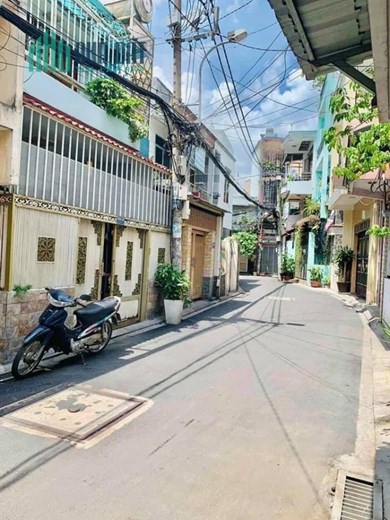 Bán Nhà 2 Tầng, 60m2, Ngang5m, Hẻm Nhựa Xe Hơi Thông,Ngay Chợ Tân Bình, Chỉ 6 Tỷ XX.