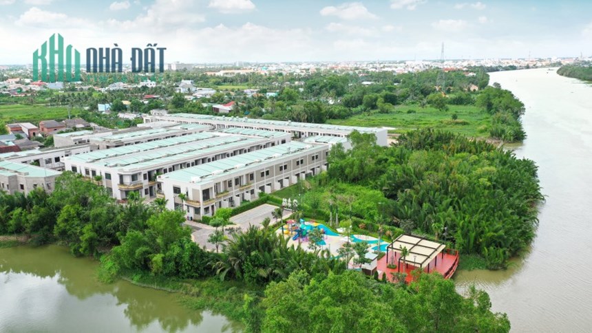 Bán nhà trung tâm thành phố Tân An  Long An