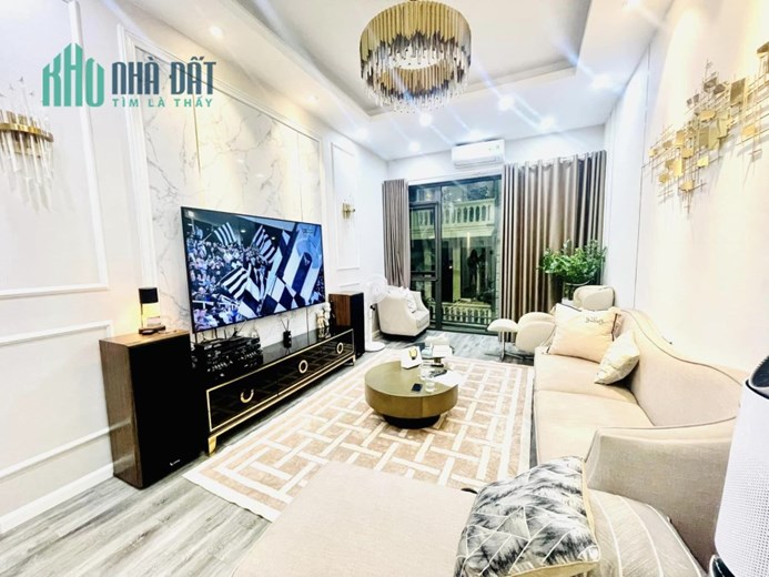 Bán nhà mới mặt đường gần Xã Đàn kinh doanh sầm uất vỉa hè rộng ô tô tránh 52m phân lô đẹp