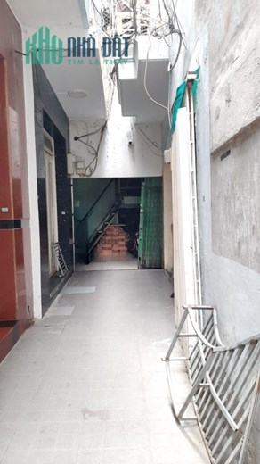 Nhà 2 tầng nở hậu đường Tạ Quang Bửu P3Q8. Giá 2,38 tỷ TL