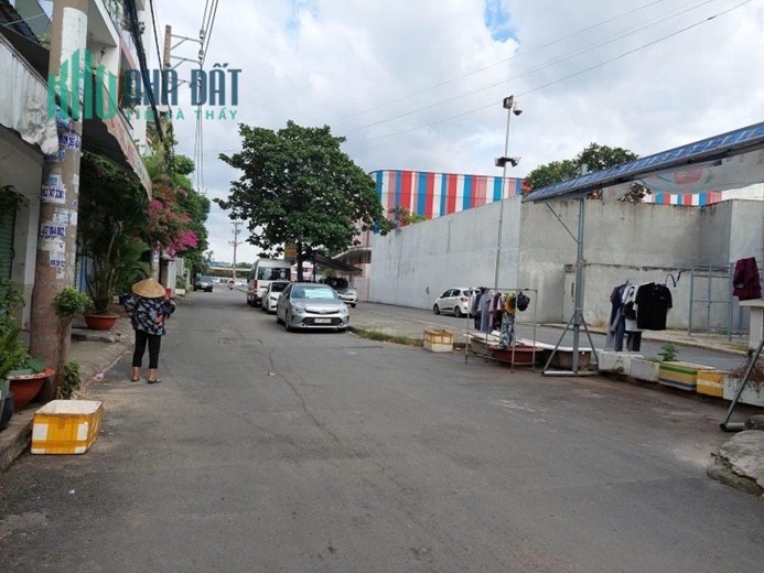 Bán gấp nhà đẹp HXH,Trường Chinh Tân Bình,48m2 hơn 5 tỷ