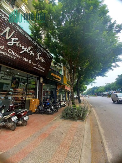 Bán Nhà Mặt Phố Nguyễn Văn Cừ Long Biên 43m x 4 Tầng MT 5.3m Giá 12.5 Tỷ.