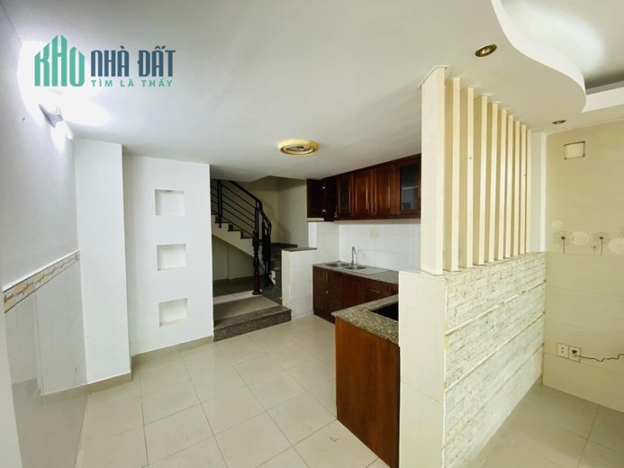Bán Nhà 4 Tầng - 61m2 Tường Bao Xung Quanh Đ. Huỳnh Tịnh Của Giá: 5.36 Tỷ - Quận 3 - 0902934079