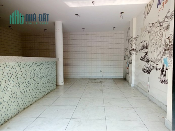 Cho thuê Mặt bằng mặt tiền căn góc đường Nguyễn Biểu P1Q5