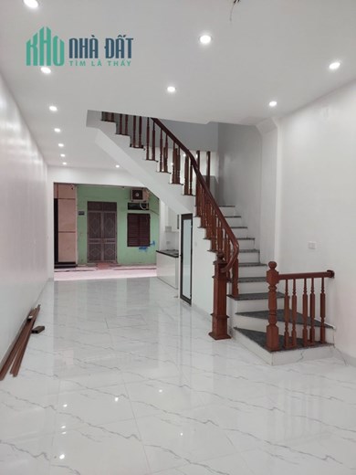 Bán nhà Trần Quốc Hoàn , Mai Dịch , nhà đẹp lung linh , ở ngay , 40/46mT2 , 10,3 tỷ