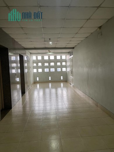 XE HƠI ĐỖ CỬA - HÀNG HIẾM KHU BÌNH THẠNH - CHUNG CƯ 3 PHÒNG NGỦ  - ĐẦY ĐỦ TIỆN ÍCH - NHỈNH HƠN 3 TỶ