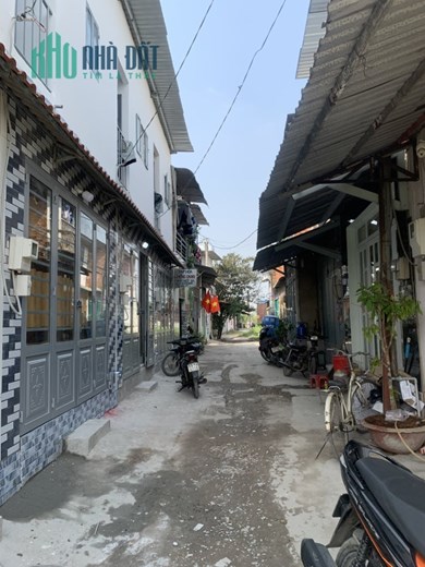 Bán nhà 1T1L 18m2 tại Vĩnh Lộc A, giấy tờ hợp lệ, chỉ 570tr. Lh:0396051827 0704469221