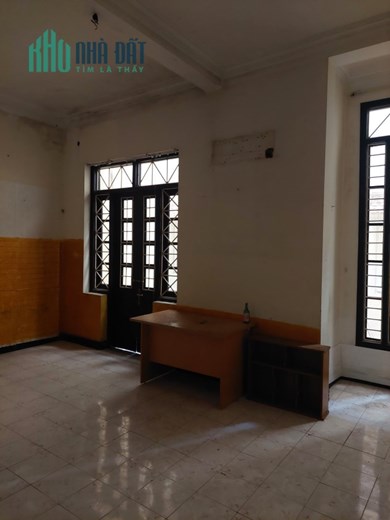 Bán nhà phố Hào Nam, Đống Đa, 66m2, 3 tầng, phân lô quân đội, khu dân trí cao, giá 5.85 tỷ