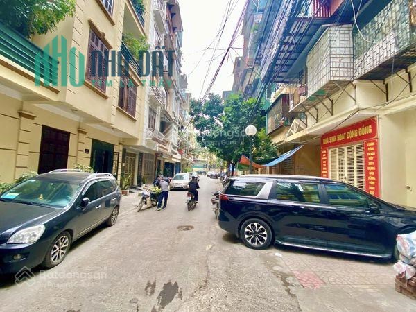 Bán nhà Ngô Thì Nhậm, , nhà đẹp ở ngay 5 tầng, Ô tô , 45m2 chỉ 6 tỷ.