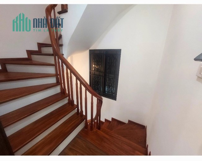 Giá sốc chỉ 90tr/m2 có nhà 6T mới, 2 thoáng. ngõ ô tô, Vũ Xuân Thiều, 46m2, MT 5.5m, nhỉnh 4 tỷ