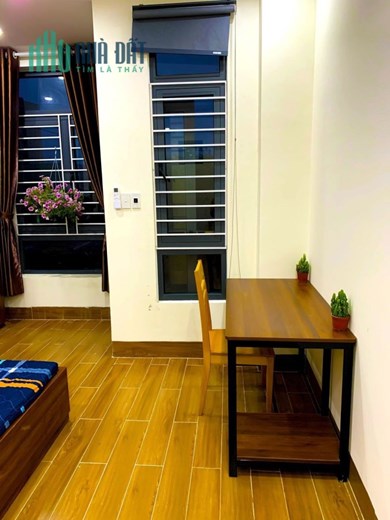 Cho thuê căn hộ full nội nất