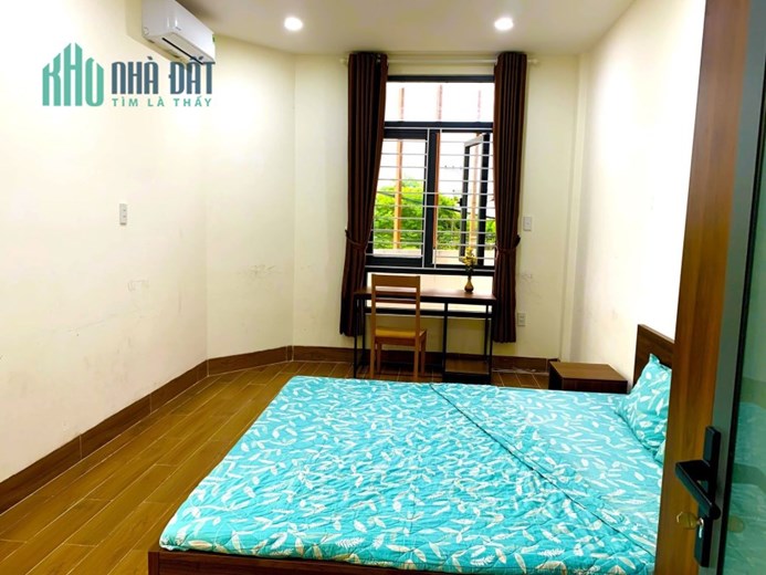 Cho thuê căn hộ full nội nất