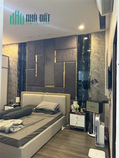 Mặt tiền Hoàng Văn Thụ, P4, Tân Bình – 94m2, 3 tầng, 23 tỷ.