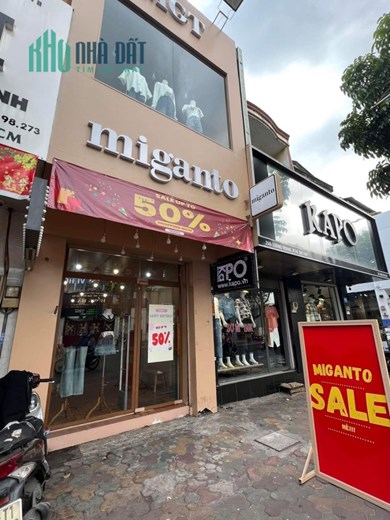 Sang Nhượng Shop Thời Trang Nằm Mặt Tiền Đường Quang Trung Quận Gò Vấp