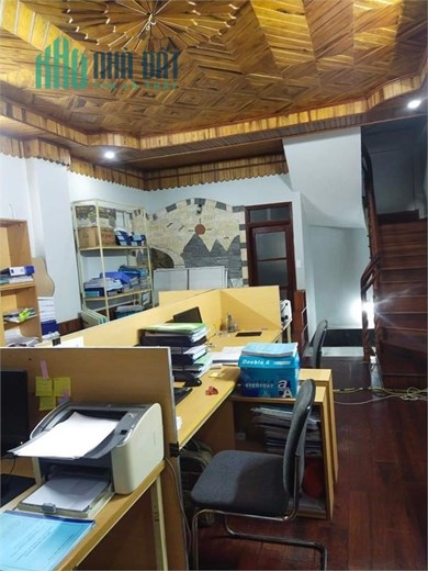 Nguyễn Khang cần bán gấp, ô tô qua nhà, kinh doanh đỉnh, giá 8,6 tỷ 0866585090