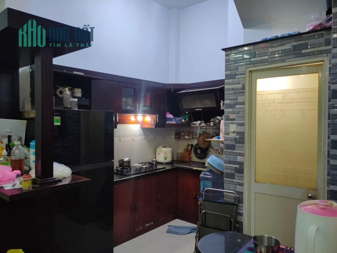 Bán nhà 4 tầng đường tây thạnh, hẻm ba gác trước nhà, 31m2 chỉ 4.2 tỷ, cách hẻm ô tô 28m.