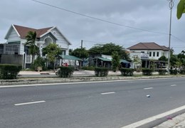 Bán đất tặng nhà cấp 4 cũ ở Ninh Hiệp, Ninh Hòa
