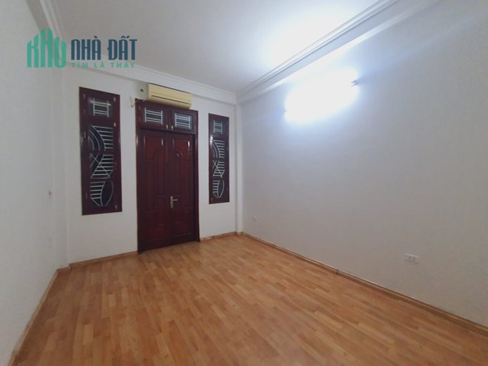 54M2 x5T NHỈNH 7 TỶ NHÀ ĐA SỸ, GA RA Ô TÔ, DÂN TRÍ CAO, GIÁ RẺ, NHÀ ĐẸP