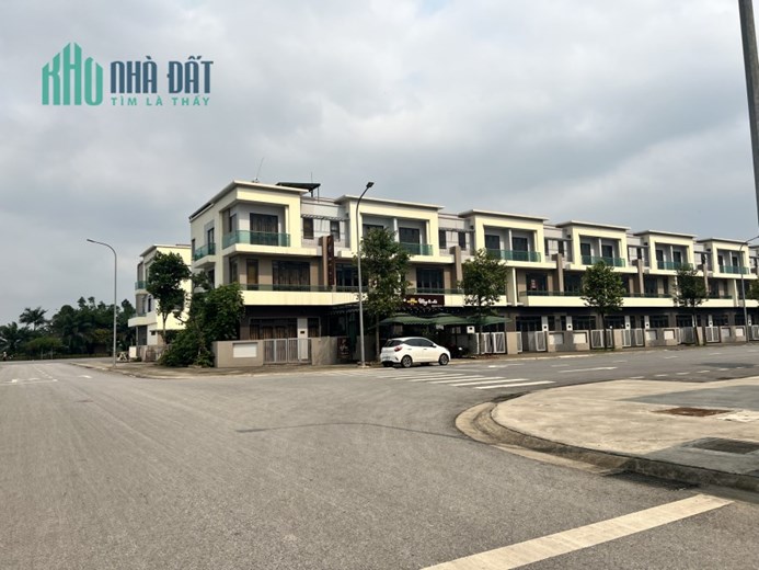 Bán nhà phố trục 26m kinh doanh sầm uất nhất khu đô thị chỉ với 7,x tỷ hàng hiếm đã có sổ