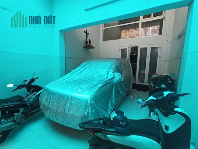 Mặt tiền Sơn Hưng, khu Bàu Cát, 5 tầng, ngang 4.5m, ô tô ngủ trong nhà, DT 67m2 chỉ  9tỷ8.