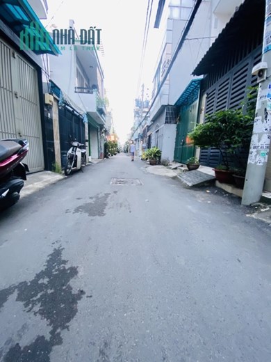Mặt tiền Sơn Hưng, khu Bàu Cát, 5 tầng, ngang 4.5m, ô tô ngủ trong nhà, DT 67m2 chỉ  9tỷ8.