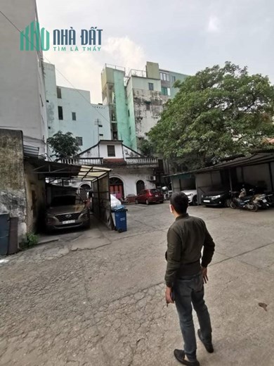 Bán nhà riêng tại Ngõ 325 Kim Ngưu, Phường Thanh Lương DT 1727m2 MT 22m giá 120 tỷ