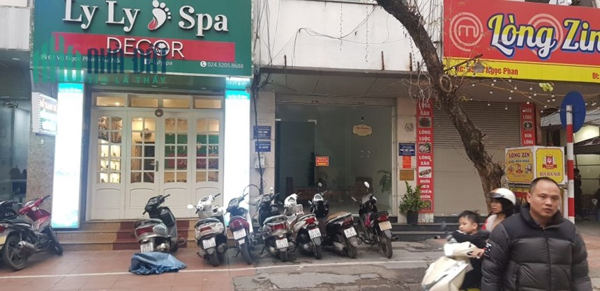 Cần bán gấp nhà mặt phố Vũ Ngọc Phan 74m2 MT 4.2m nhà đẹp hai thoáng thang máy vỉa hè