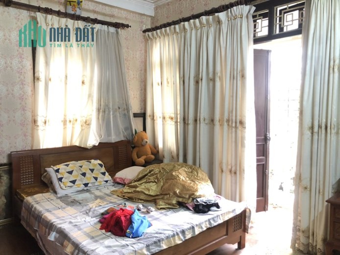 Bán nhà dân xây phố Gia Quất, ô tô, 45m2, 5 tầng, chỉ nhĩnh 5 tỷ.