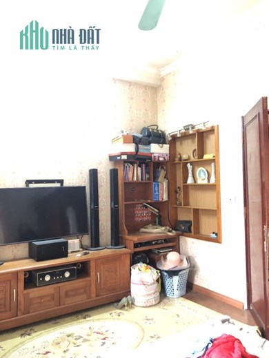 Bán nhà dân xây phố Gia Quất, ô tô, 45m2, 5 tầng, chỉ nhĩnh 5 tỷ.
