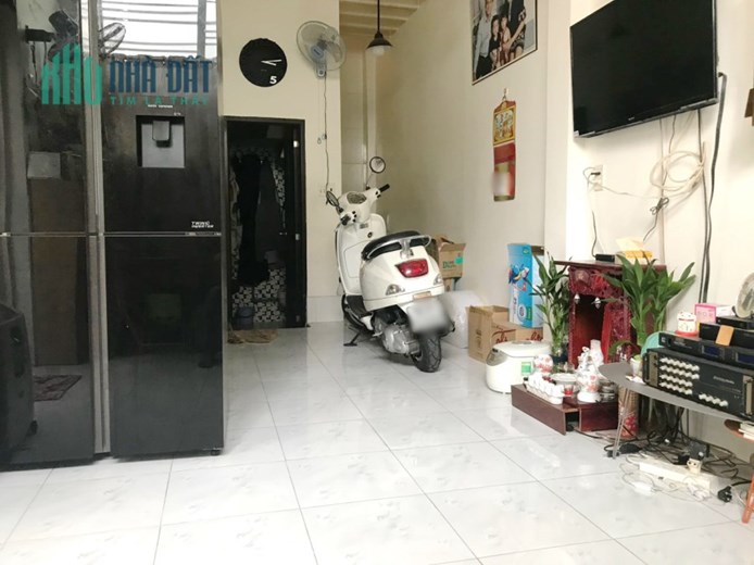 Nhà mới 3 tầng hẻm 266 đường Nguyễn Duy P9Q8 - Giá : 2.65 Tỷ