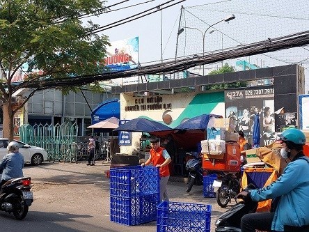Cho thuê mặt bằng cửa hàng mặt tiền đường Đồng Nai tại: 134 Đường Đồng Nai, Phường 15, Quận 10,