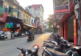 Mặt Phố Hà Trung, Kinh Doanh Vàng Bạc, Ngoại Tệ, Sầm Uất Nhất Hà Thành.