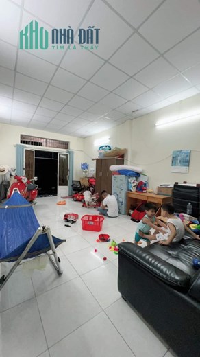 Bán nhà đường Hồ Bá Phấn hẻm KIA MONING kế bên trường Ngô Thời Nhiệm